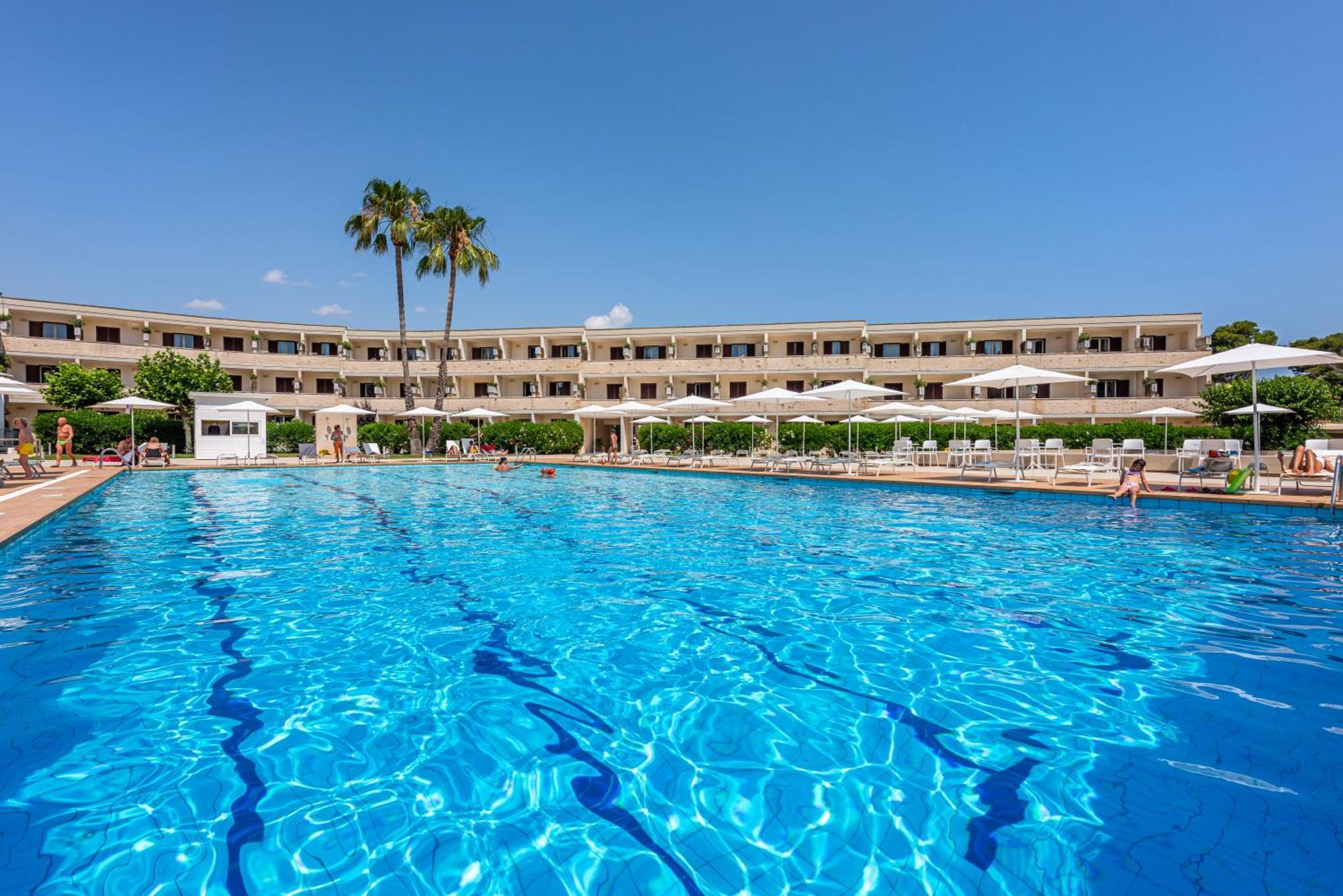 Voi Daniela Essentia Hotel Conca Specchiulla Exterior photo